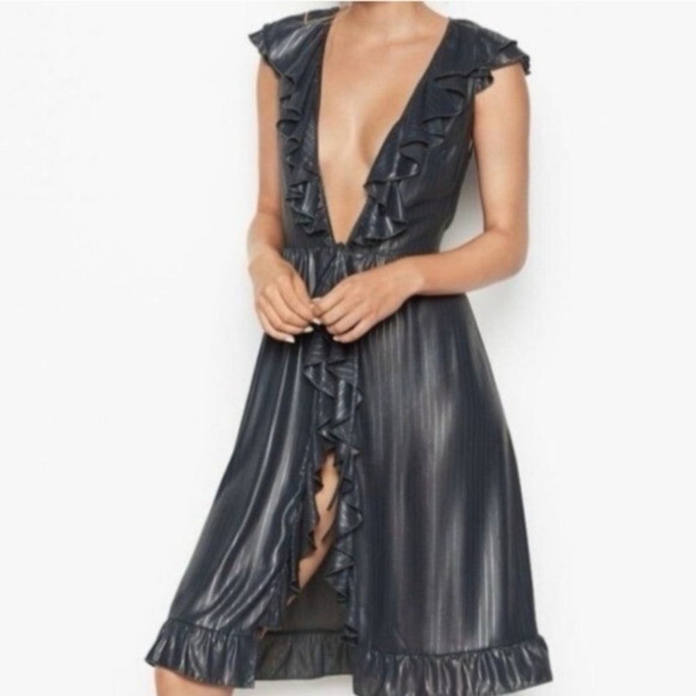 Victoria's Secret Shimmering Slate Blue Striped Ruffle Intimates Robe Size XL - Picture 13 of 13